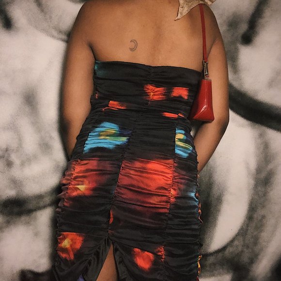 Patterned Strapless Dress - Picture 3 of 4